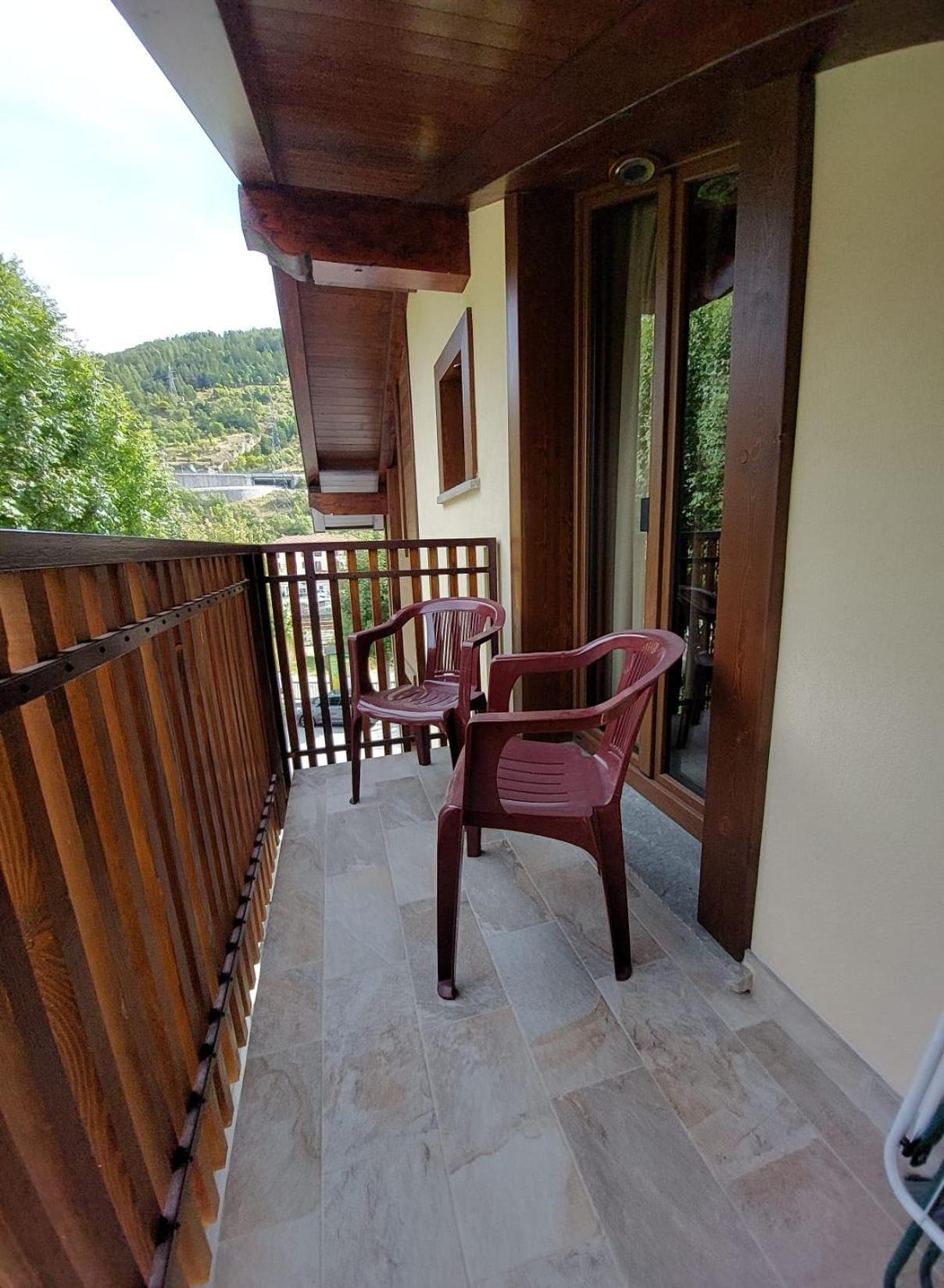 Residence Les Lacs Bardonecchia Ngoại thất bức ảnh